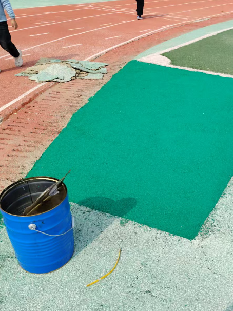 广州球场翻新修补改造专项服务介绍